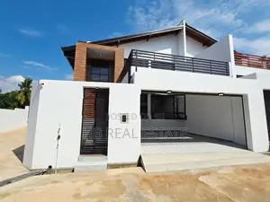 Super Luxury 2-Story House for Sale Battaramulla