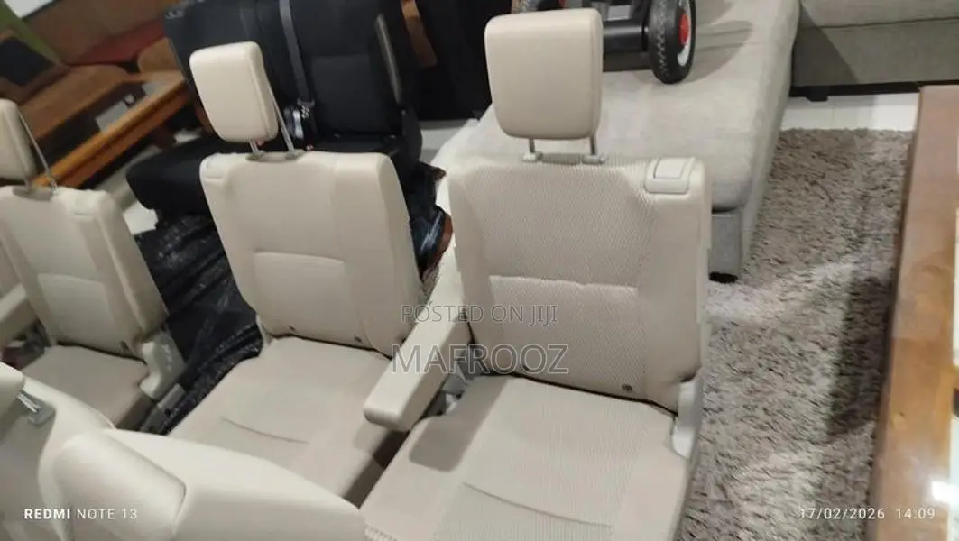 Suzuki Every DA17 Wagon Seat Set