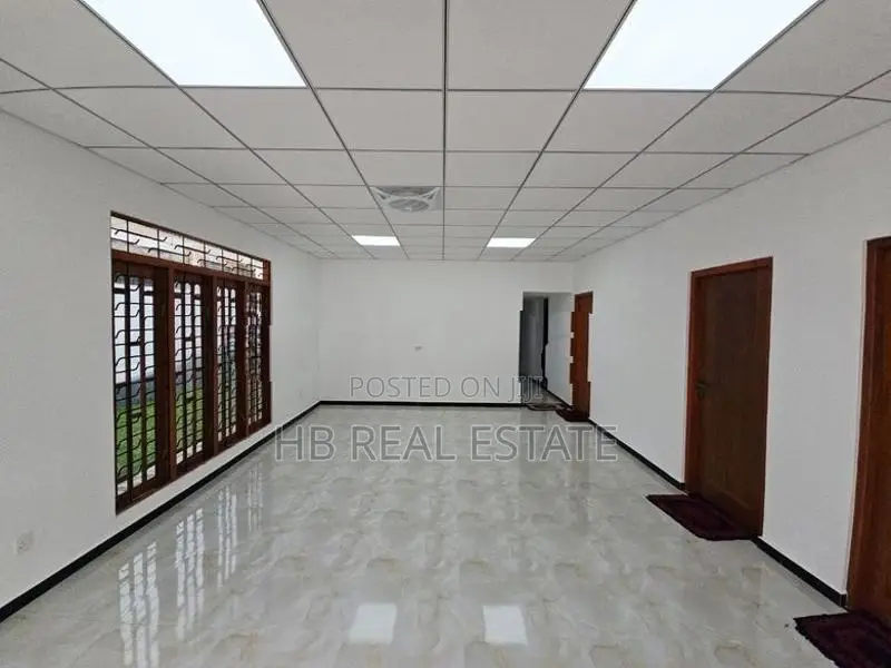Newly Build Single Story House for Sale Diyagama