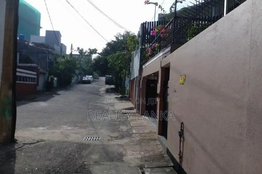 Land with a luxury house (3948) for sale Col-05