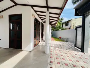 Brand New House For Sale Athurugiriya