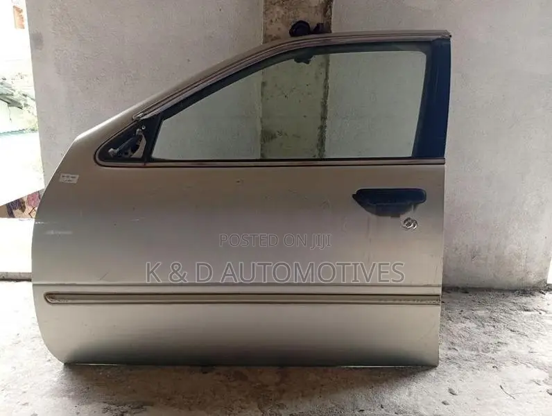 Nissan B14 LH Door