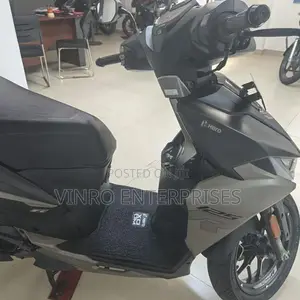 Hero XOOM 125R 2026