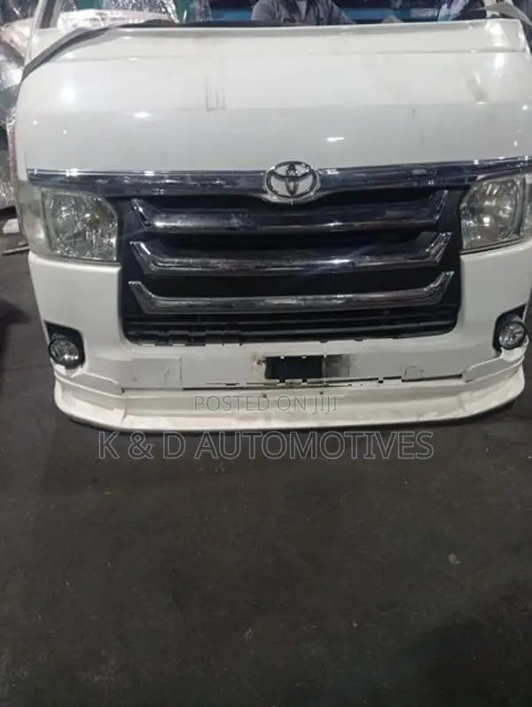 Toyota KDH Front Face