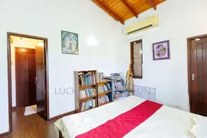 Thalawathugoda 3 Story Unfurnished House for Rent-Home/BackOffice-MG10
