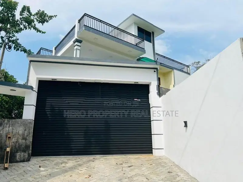 (NSA2602-005) Luxury House for Sale in Athurugiriya
