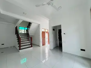 (NSA2602-005) Luxury House for Sale in Athurugiriya