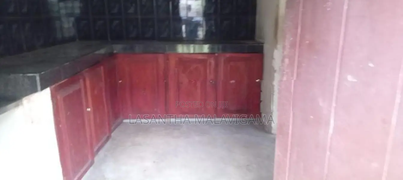 17 Perch Single Story House for sale at Athurugiriya