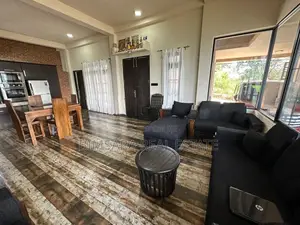 Luxury 3-Story Villa with Separate Annex in Udapalatha, Kandy | SH1531