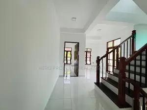 (NSA2602-005) Luxury House for Sale in Athurugiriya