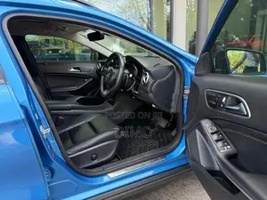 Mercedes Benz GLA 200 Urban 2016