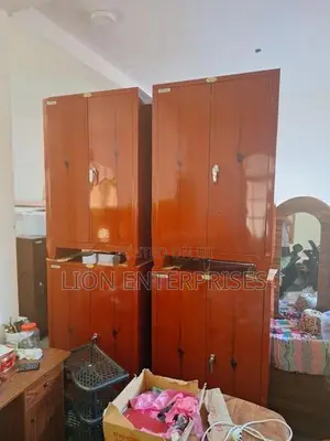 Steel Half Cupboards 4×2.5 Ft