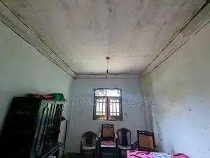 යක්කල කාමර 6ක අංගසම්පූර්ණ දෙමහල් නිවසක්