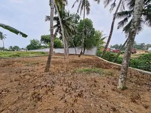 Land for Sale Waragoda Estate, Kelaniya. ( ID : KL13T )
