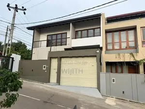 Brand New Three Storey House for Sale in Kottawa Polgasowita Jaliyagam