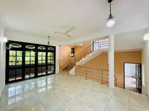 Spacious 3-Storey House for Rent in Battaramulla