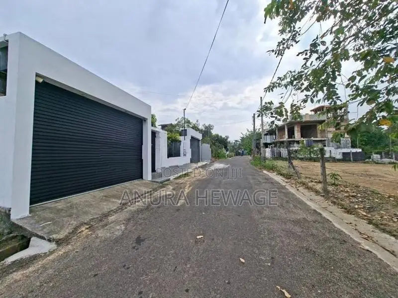 Land for Sale Athurugiriya, Prime Residencies. (ID : ATHU034)