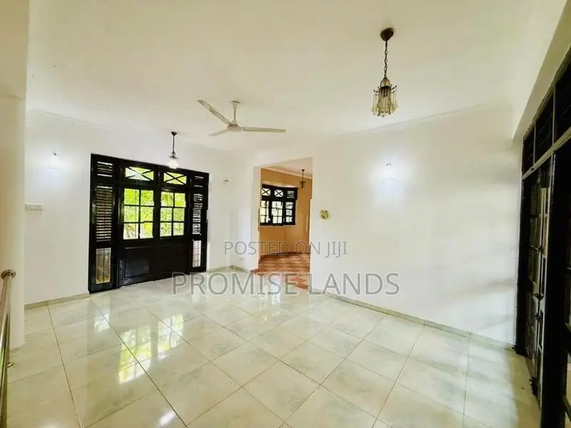 Spacious 3-Storey House for Rent in Battaramulla