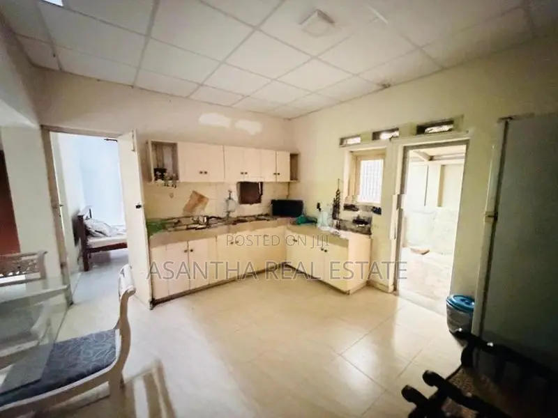 (AF658) 33 P With 03 Houses SALE AT Angampitiya Road, ETHULKOTTE