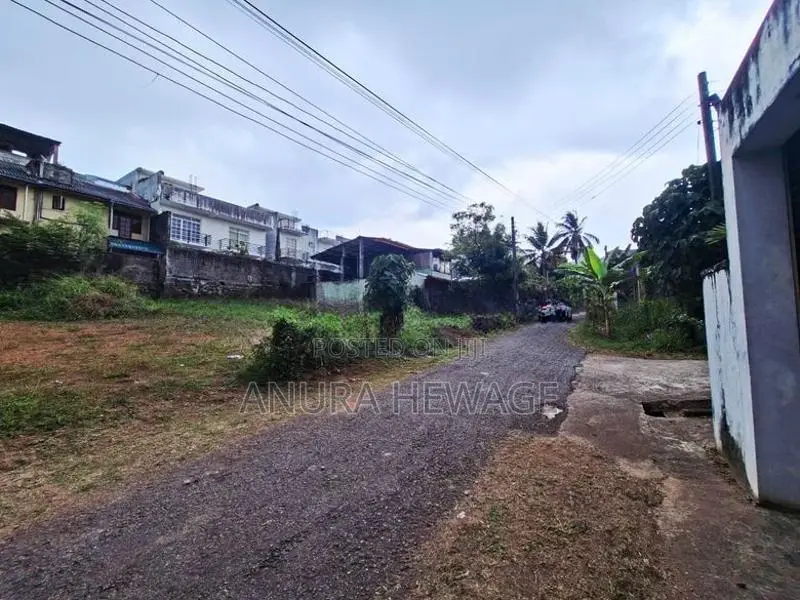 මාලබේ, කහන්තොට පිහිටි ඉඩමක් විකිණීමට ඇත (Supreme City). (ID : MALB011S
