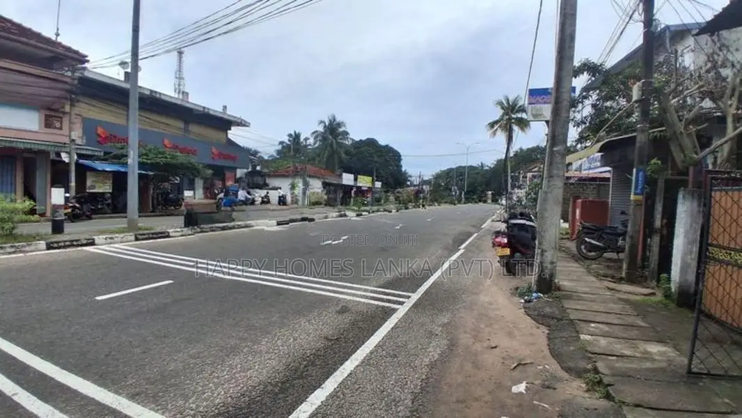 HHL1129 - Commercial Property for Sale in Thandavanveli (Trinco Road)