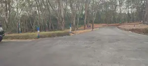 හෝමාගම තලගල , පදිංචියට ඉඩමක්