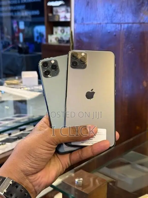 Apple iPhone 11 Pro Max 256GB (Used)
