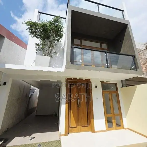 Strong Structure Brand New House Sale Battaramulla