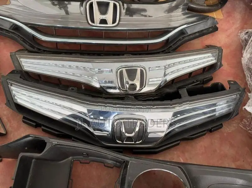 Honda Fit Shuttle GP2 Shell