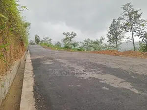 Land for sale Nuwara Eliya Road