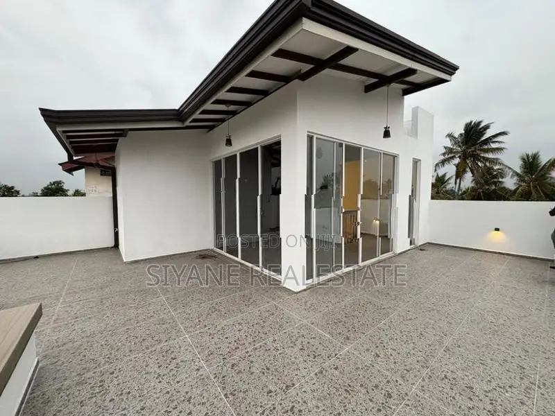 Beautiful House For Sale Thalawathugoda,Kalalgoda
