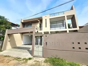 Modern Designed Luxury House for Sale Kesbewa