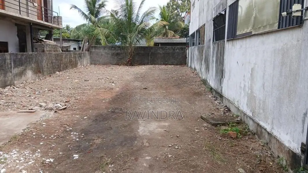 Land for Sale in Boralesgamuwa