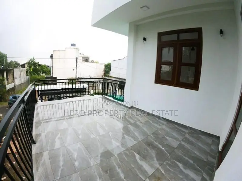 (NSA2602-009) Modern House for Sale in Athurugiriya