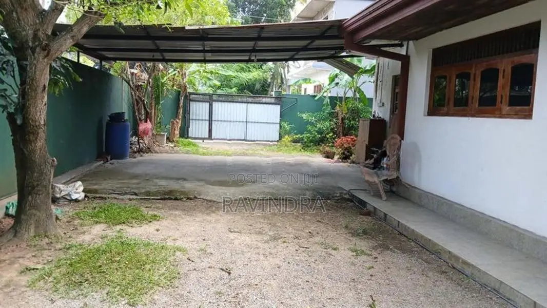 Land for Sale in Boralesgamuwa
