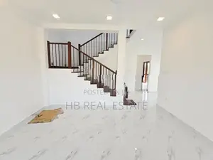 Newly Build Luxury Three Storey House for Sale Polgasowita