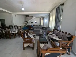 House For Sale In UDUGAMPOLA