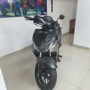 Hero XOOM 125R 2026