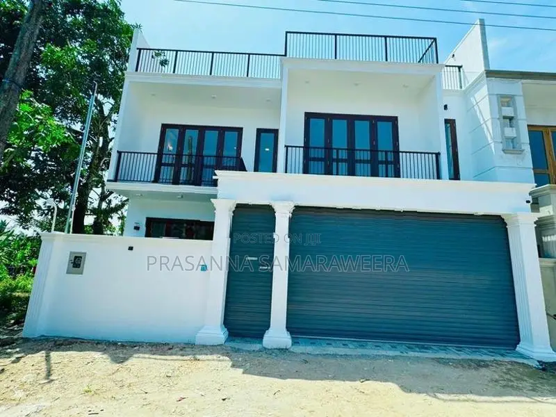 Brand New Solid Super 2 Story House-Piliyandala
