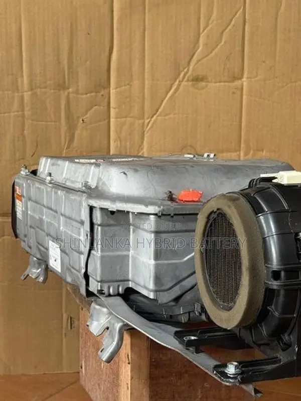 toyota aqua hybrid battery 2022