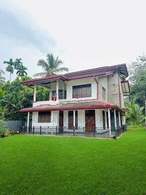 2 Storied House With Garden - Kalutara Halthota