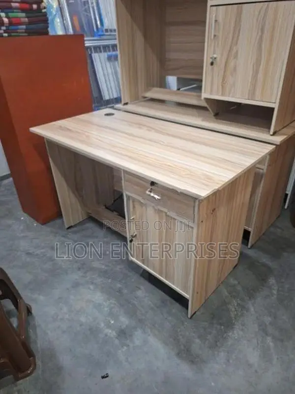 4×2 Melamine Office Tables