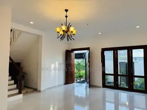 Brand New Solid Modern Super 2 Storey House - Piliyandala