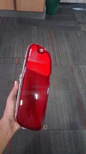 Swift Rear Bumper Refletor