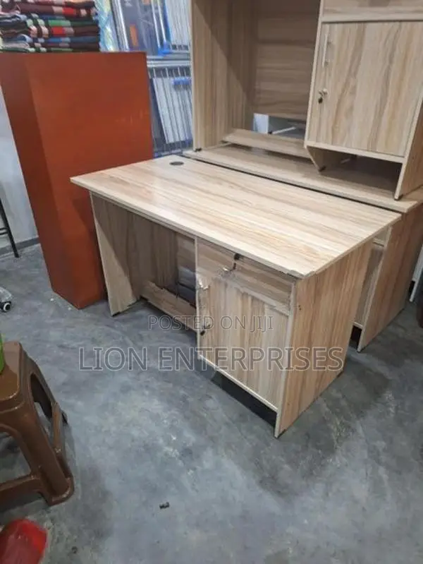 4×2 Melamine Office Tables