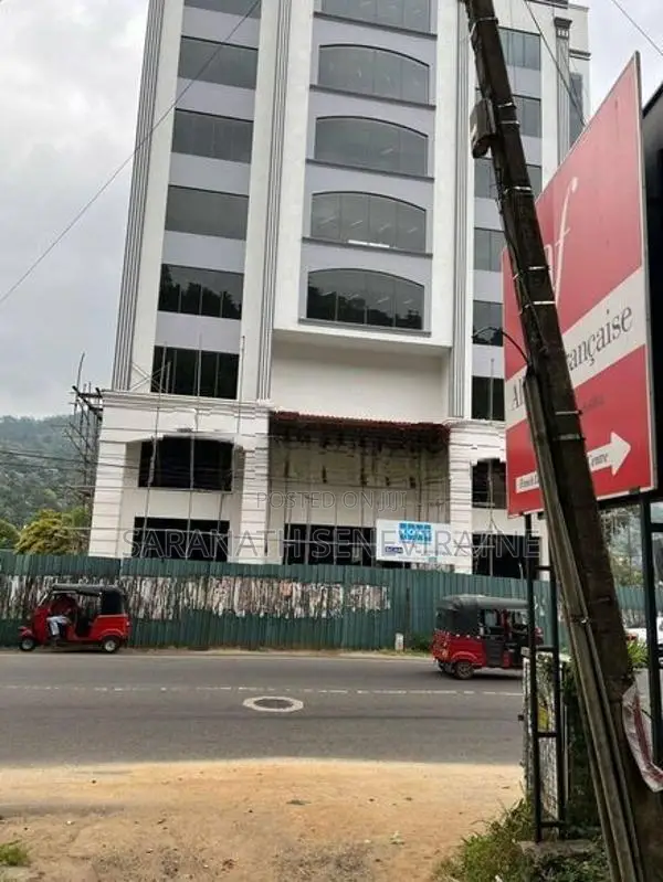 Commercial Land From Peradeniya Town - Kandy