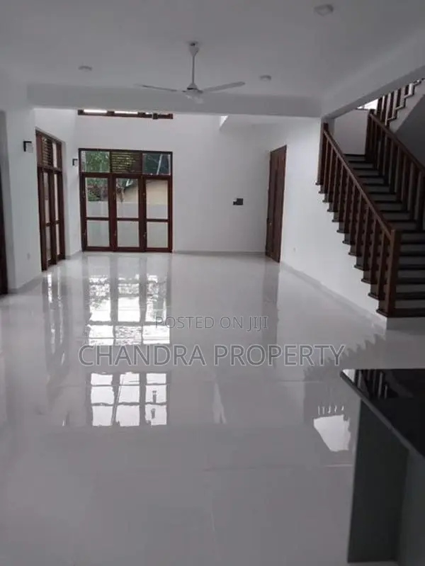 Newly Built Luxury House for Sale in Kandana