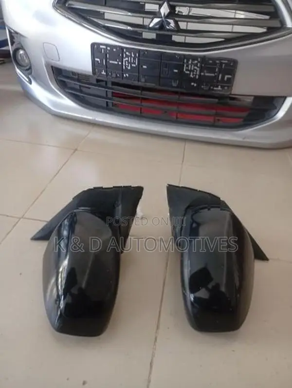 Mitsubishi Attrage Mirror