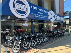 Bajaj CT100 2025