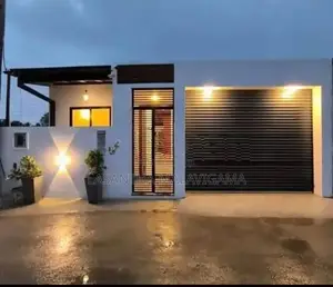 Modern Luxury Single Storey House for sale in Athurugiriya